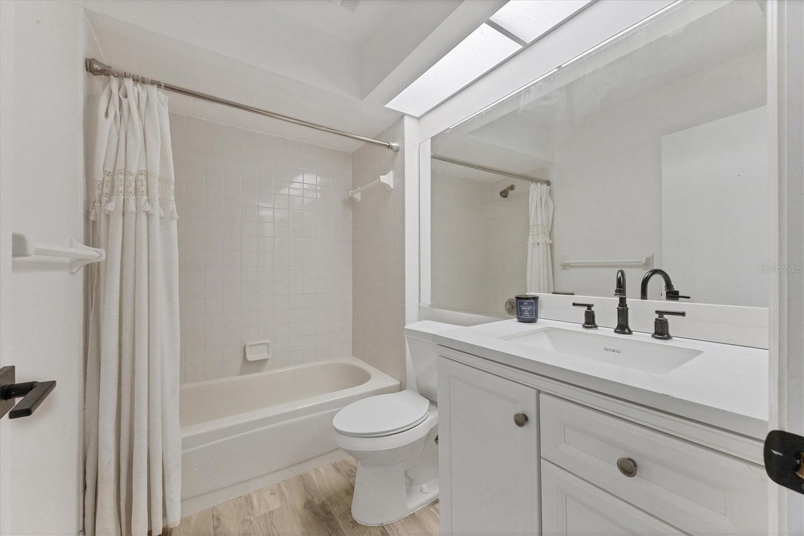 HIGHLAND LAKES - Residential