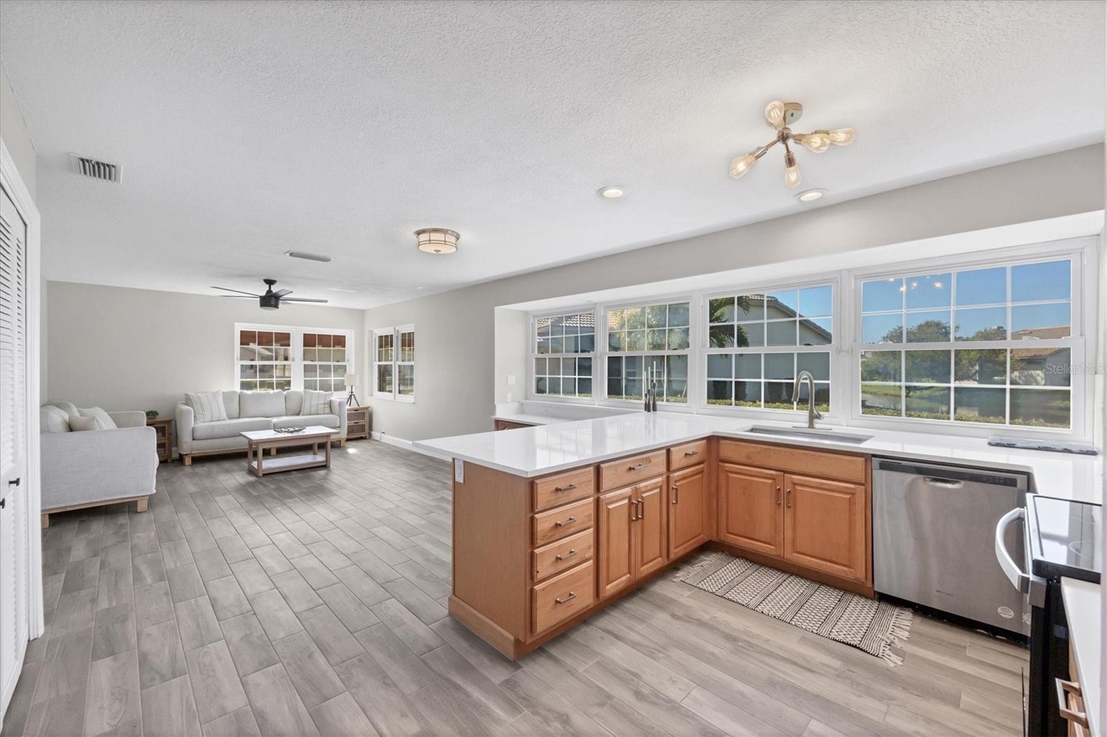 4414 TURNBERRY COURT