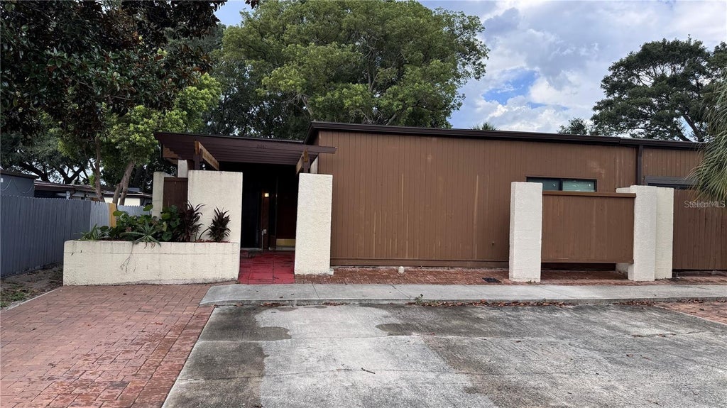 Photo of 2657 Exuma Way, Winter Park, FL 32792 (MLS # O6437751)