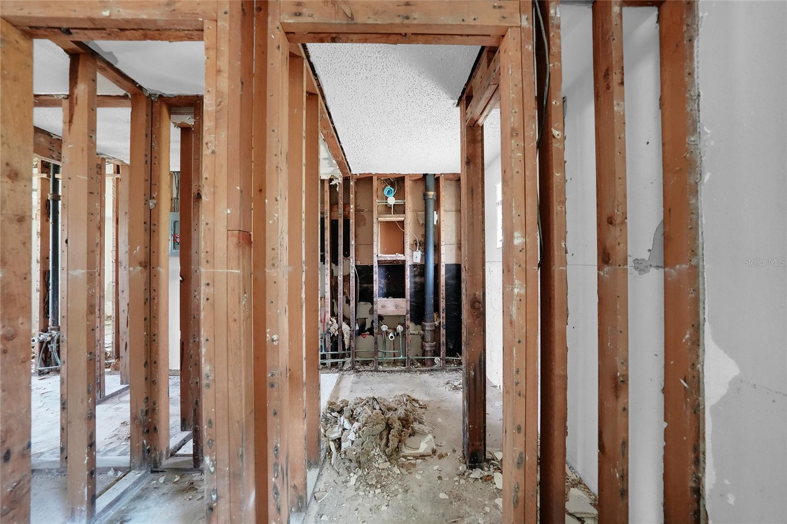 AQUI ESTATE UNIT 01 - Residential