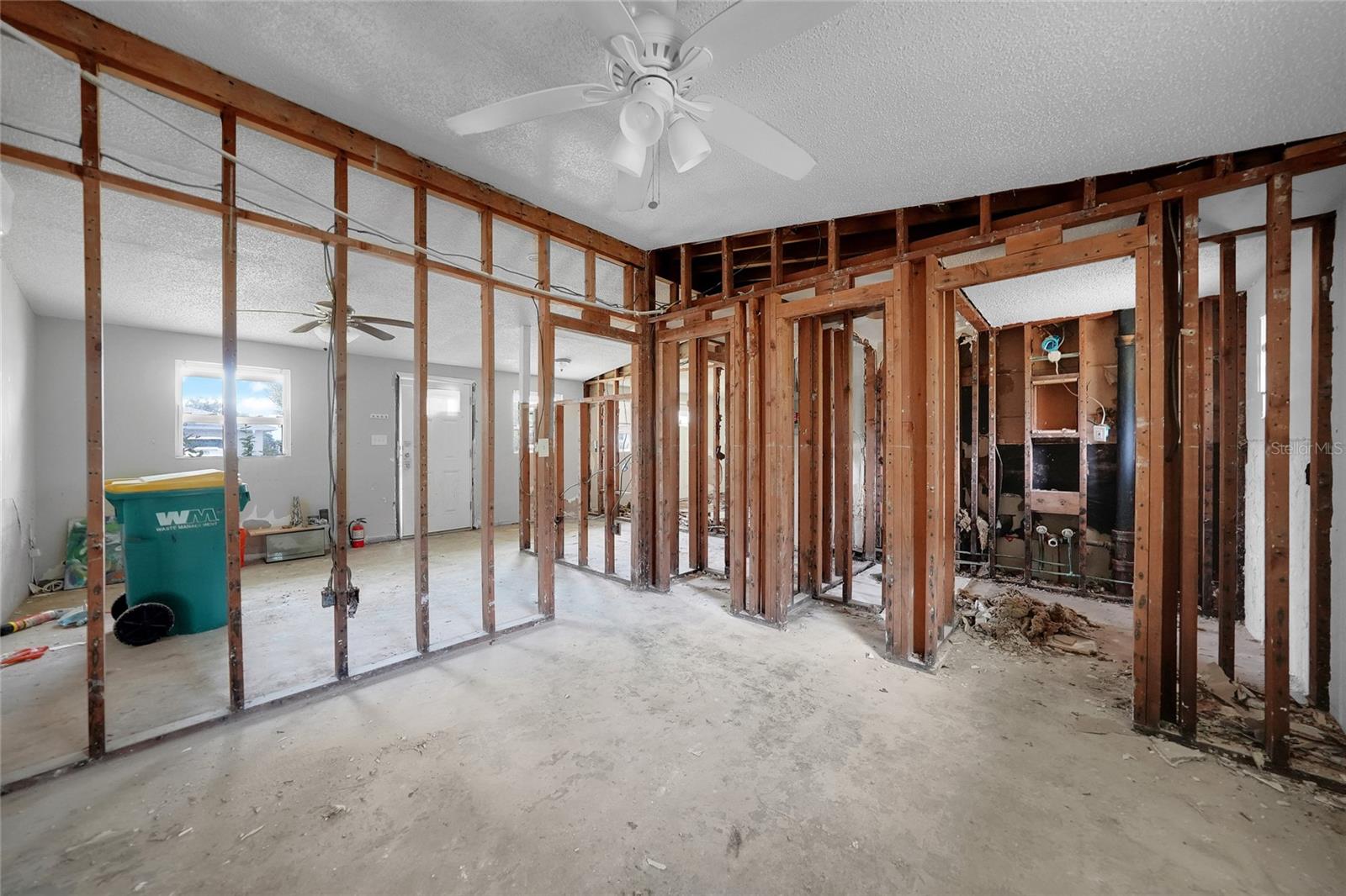 AQUI ESTATE UNIT 01 - Residential