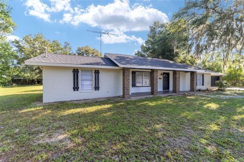 A home in DUNNELLON