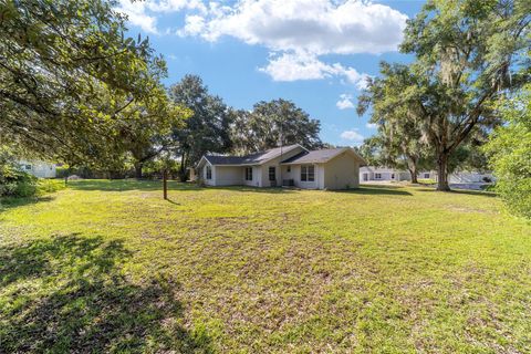 A home in DUNNELLON