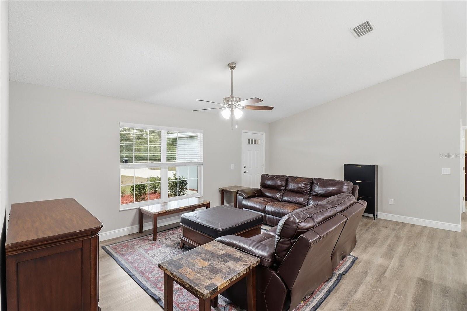 5932 N FLAGSTAFF AVENUE