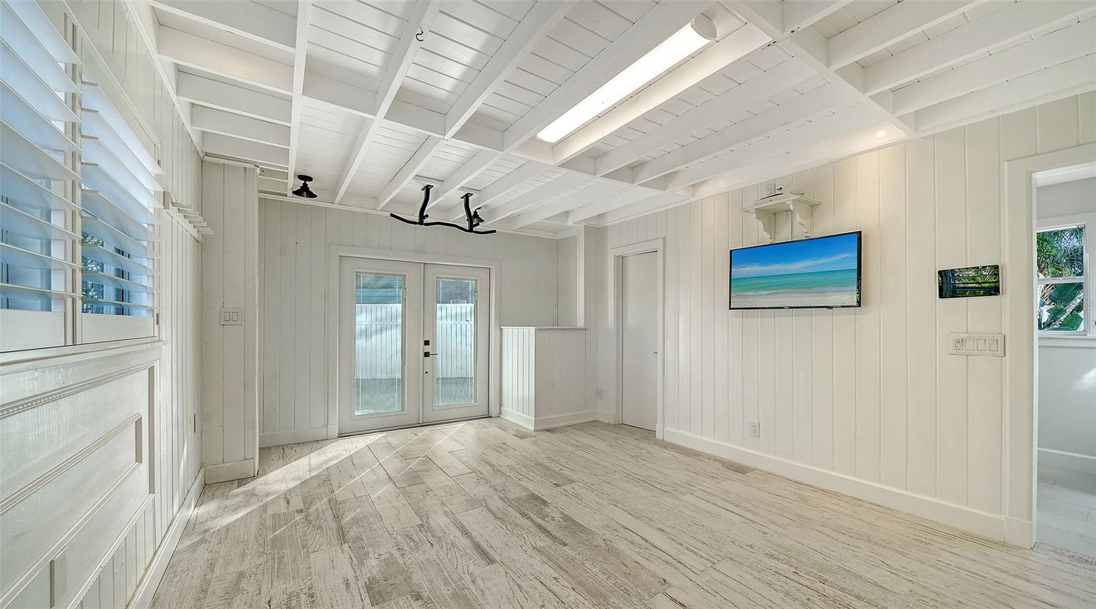 OCEAN BEACH REP - Residential