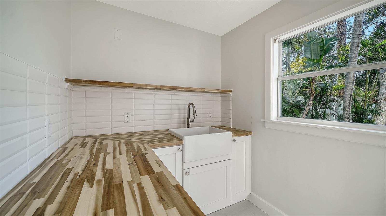 OCEAN BEACH REP - Residential