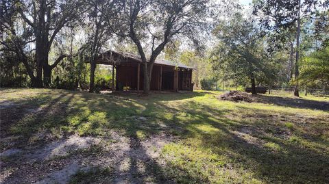 A home in PLANT CITY