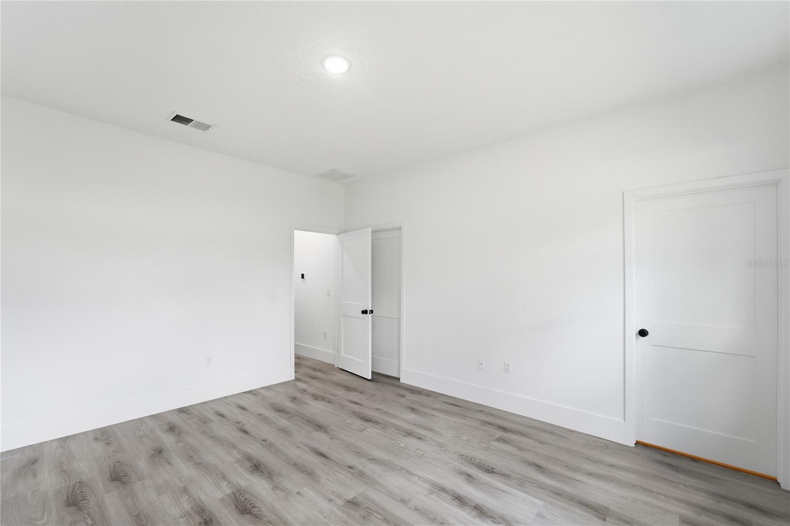 CITRUS SPGS UNIT 04 - Residential