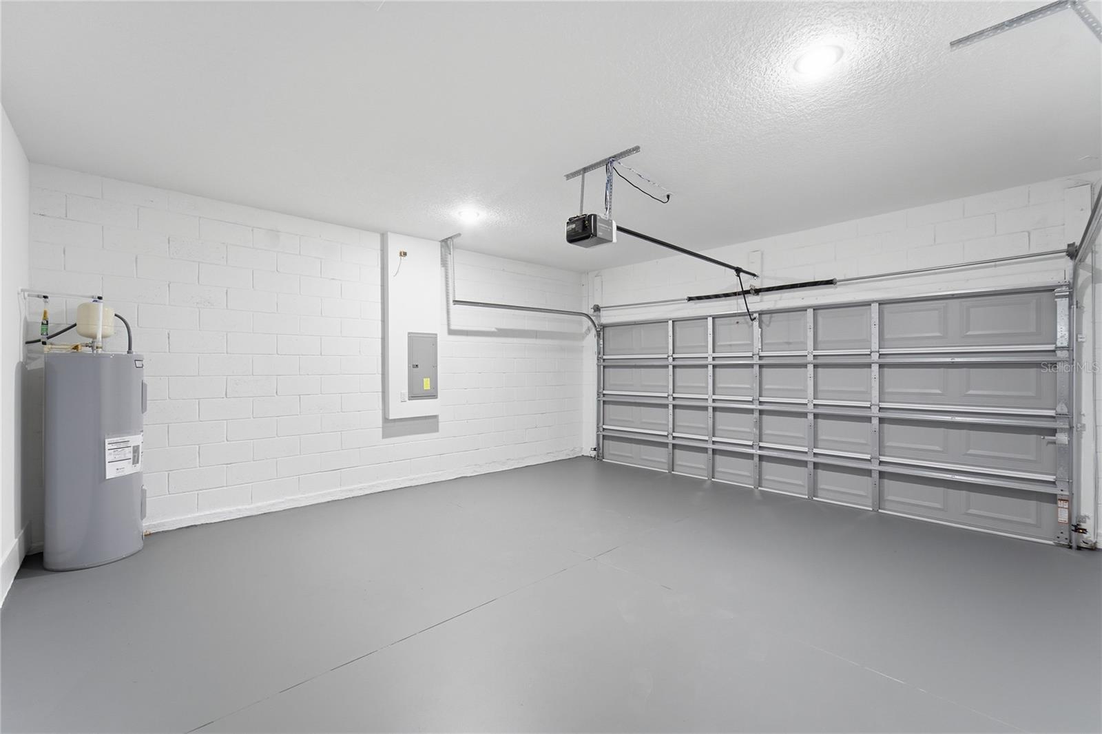 CITRUS SPGS UNIT 04 - Residential