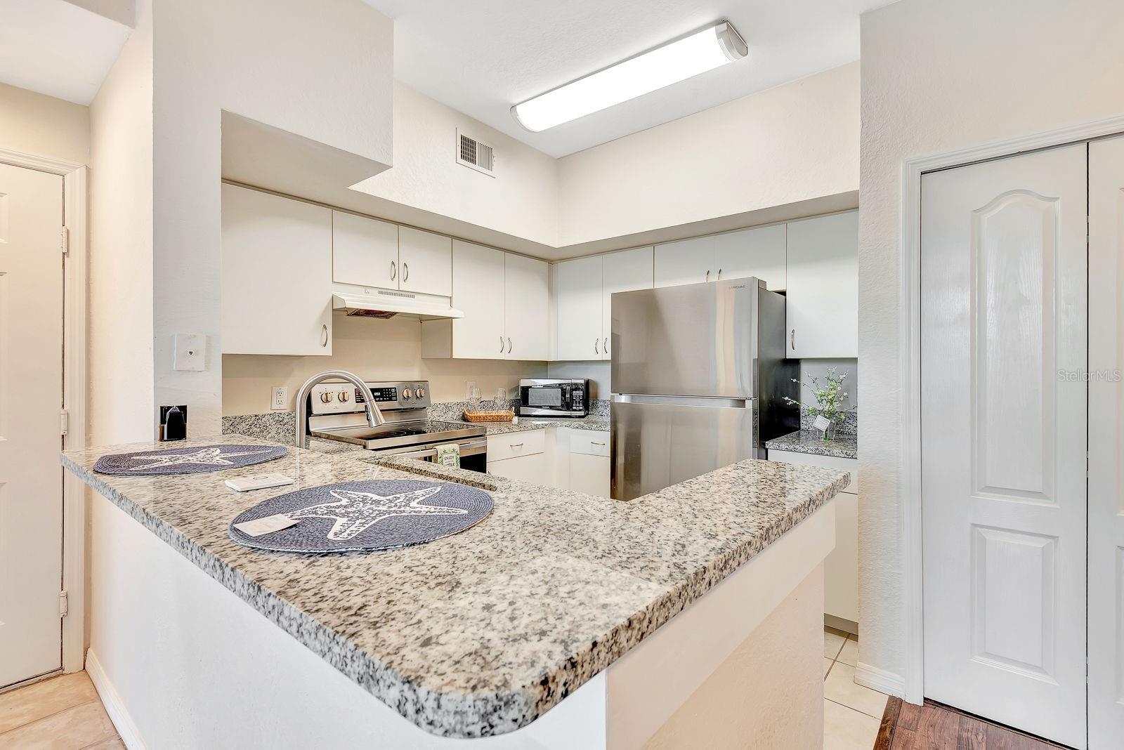 BELLA VILLINO IV - Residential Lease