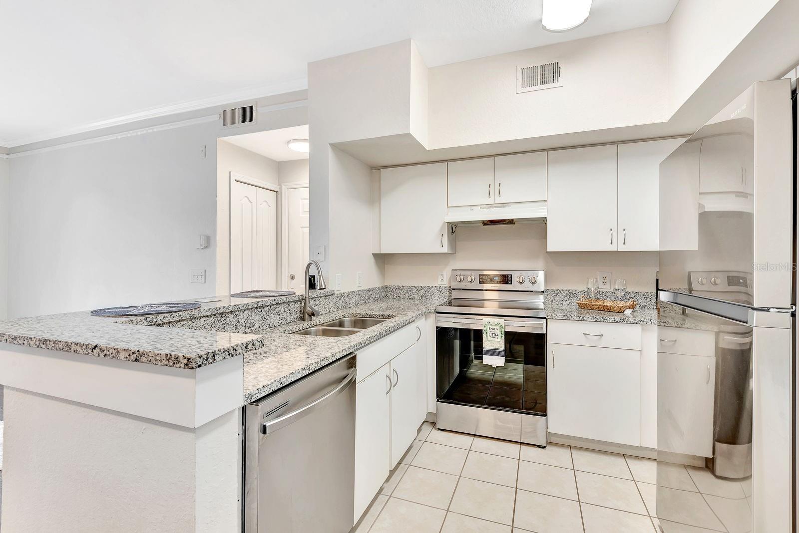 BELLA VILLINO IV - Residential Lease