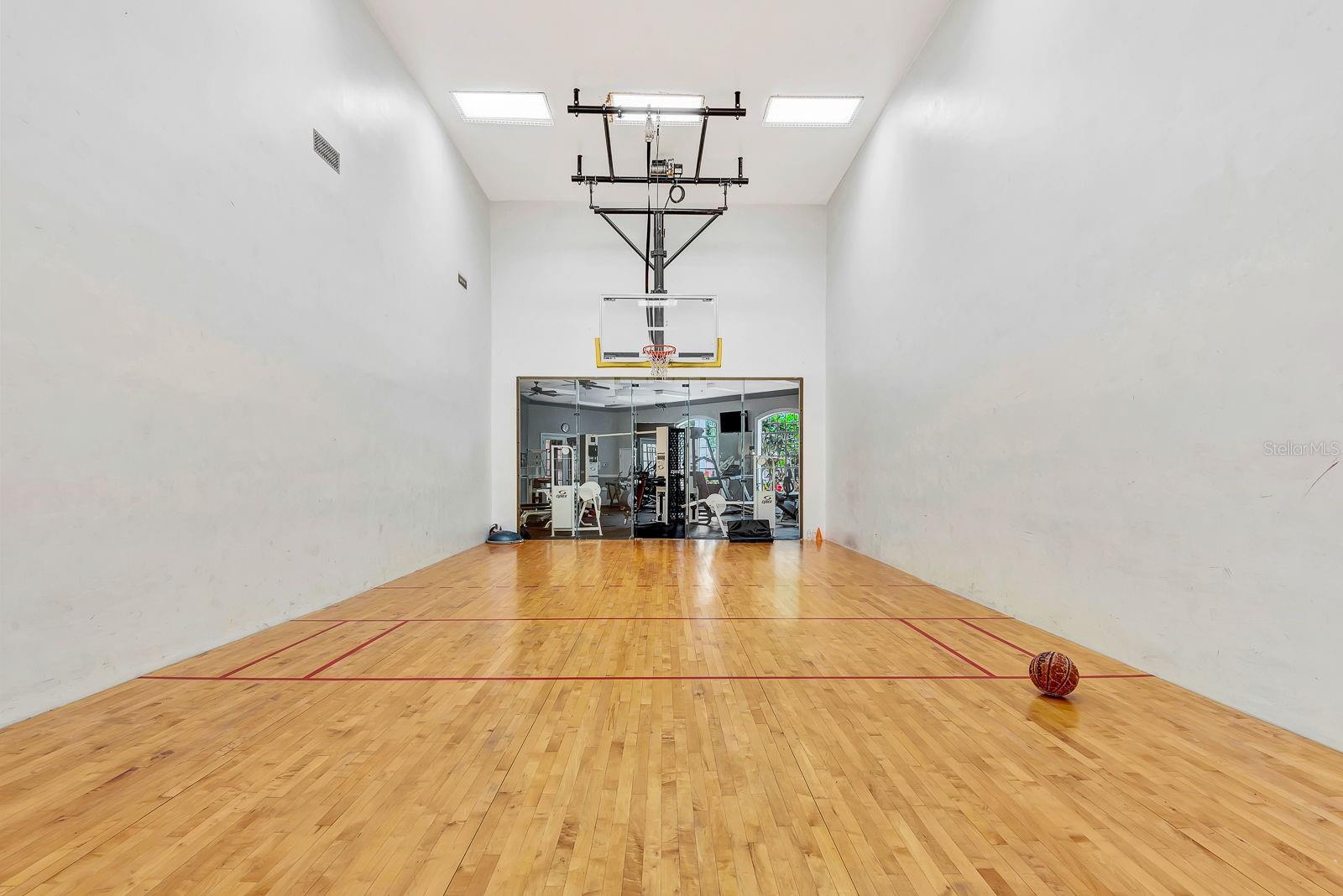 BELLA VILLINO IV - Residential Lease