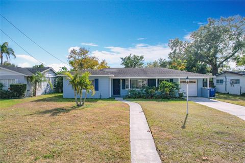 A home in WINTER PARK