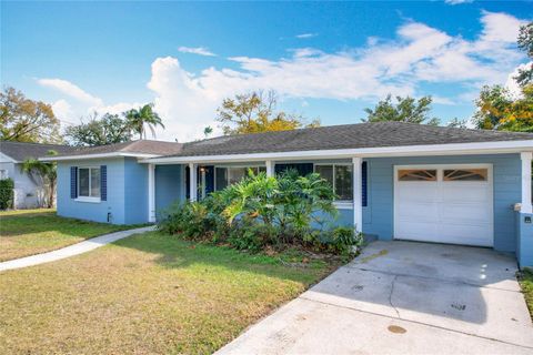 A home in WINTER PARK