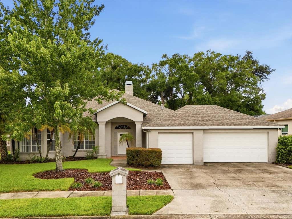 Photo of 14902 Devonshire Woods Place, Tampa, FL 33624 (MLS # TB8539326)