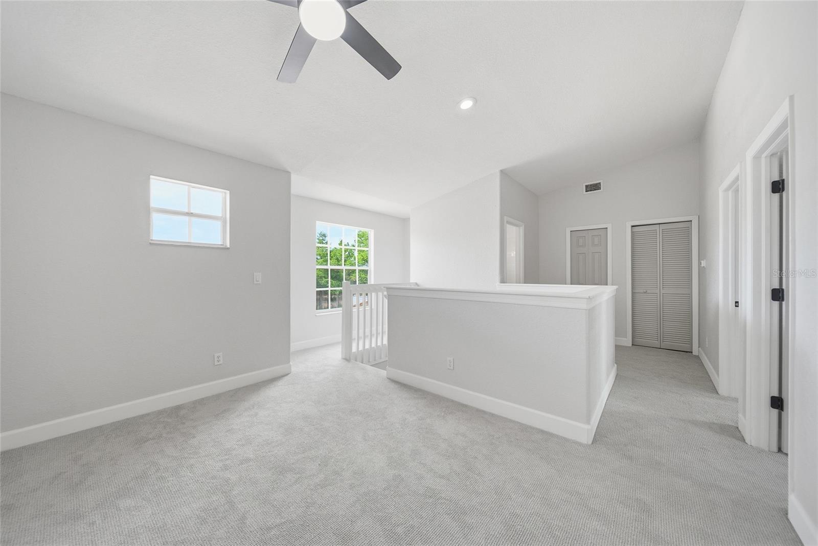 HERITAGE OAKS TWNHMS - Residential