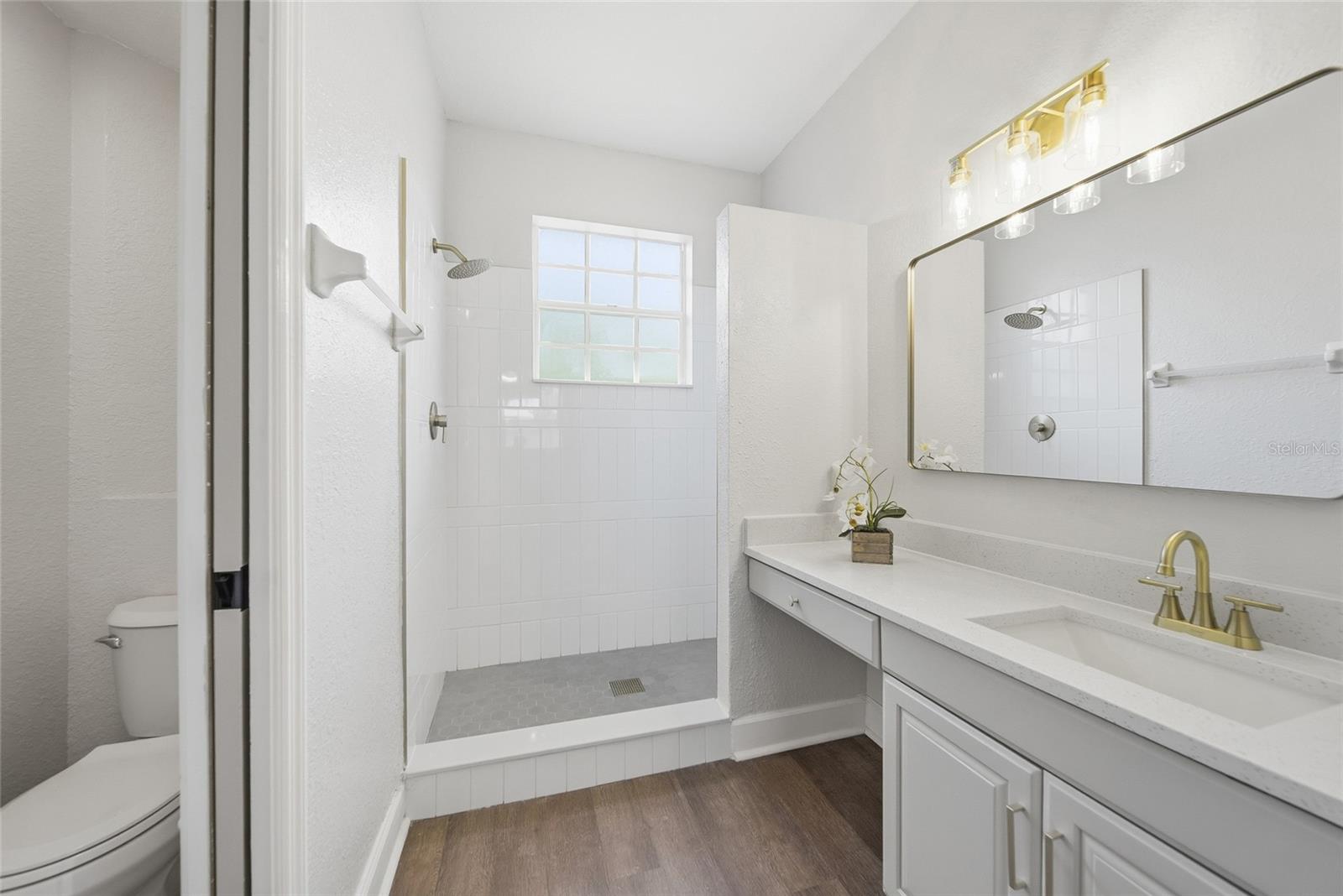 HERITAGE OAKS TWNHMS - Residential