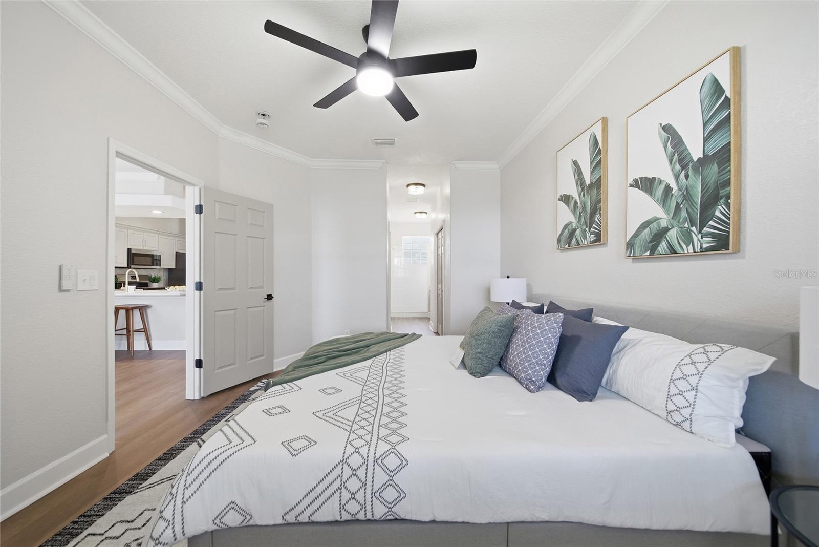 HERITAGE OAKS TWNHMS - Residential