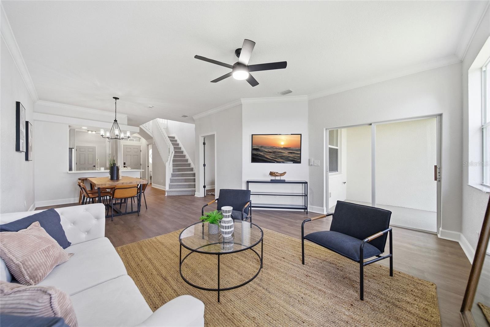 HERITAGE OAKS TWNHMS - Residential