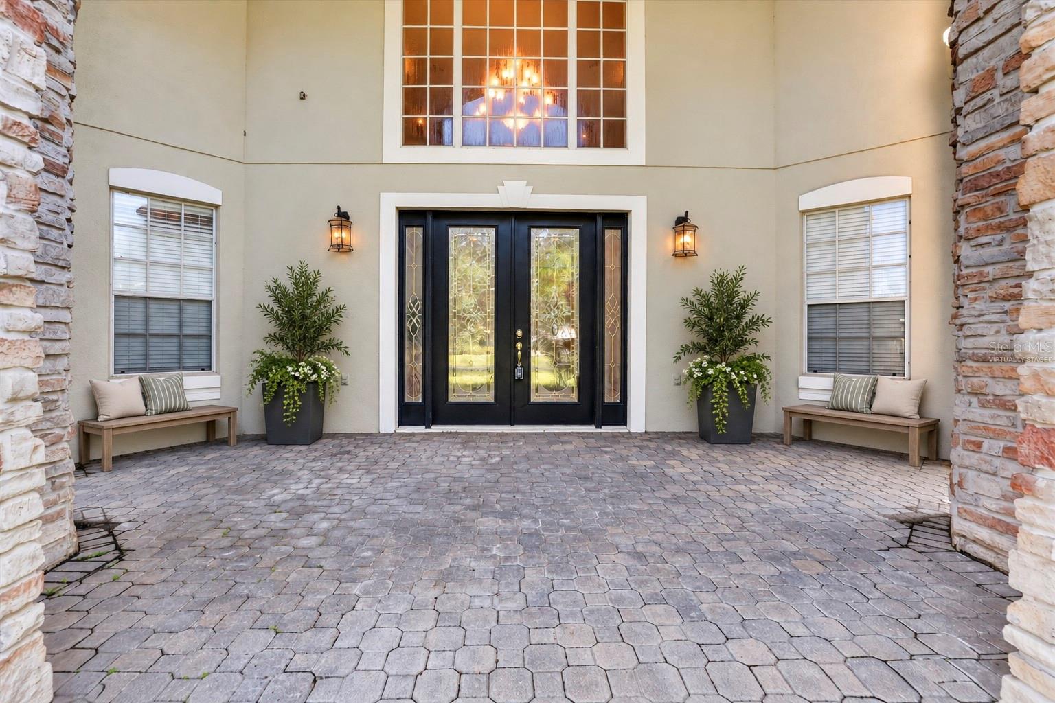 2555 ROSE SPRING DRIVE