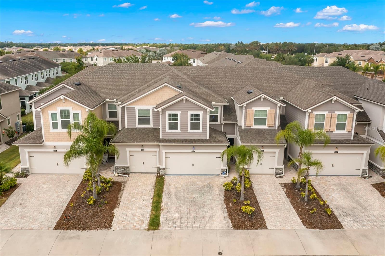 5018 SUNNYSIDE LANE
