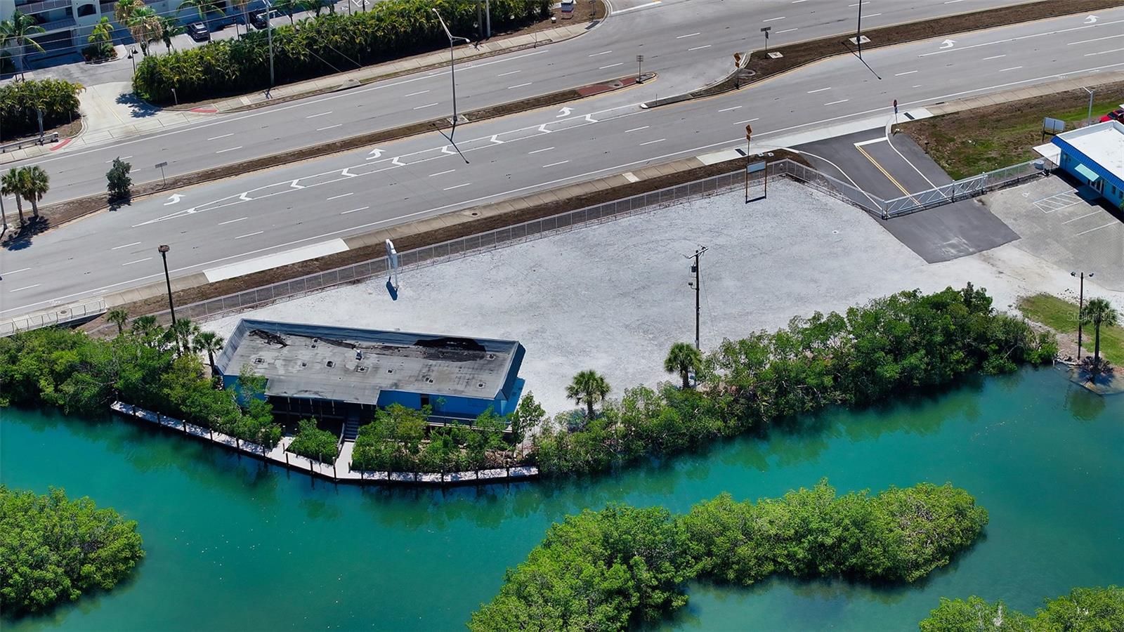 BAY POINT REP - Commercial Sale