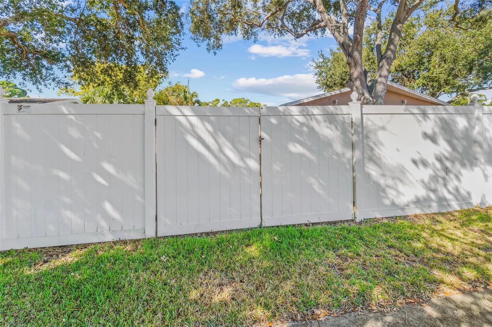 BRIARWOOD ACRES 1ST ADD - Residential