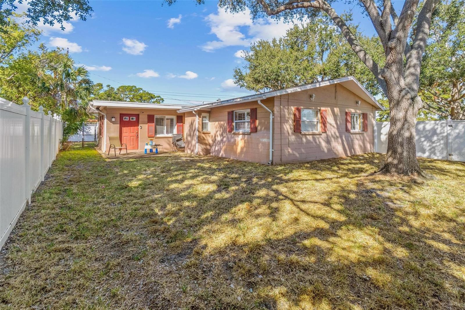 BRIARWOOD ACRES 1ST ADD - Residential