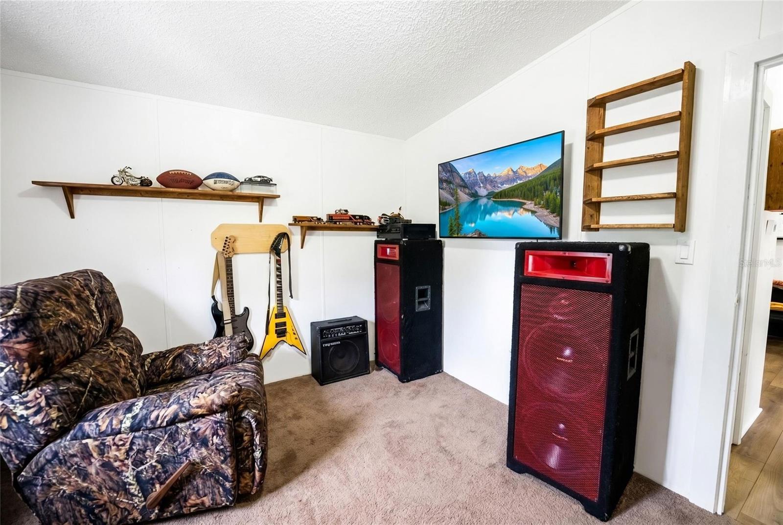 FLORIDA HLGHLANDS - Residential
