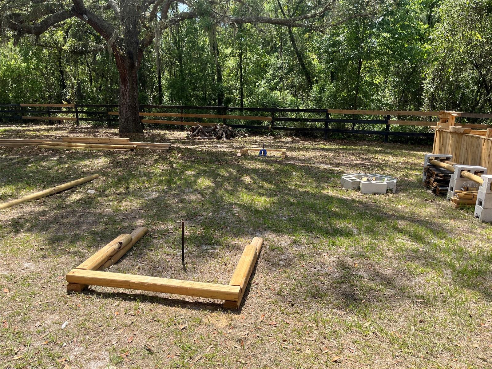 FLORIDA HLGHLANDS - Residential
