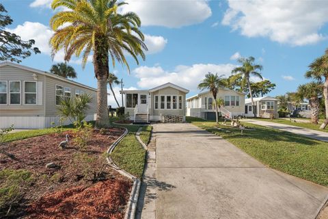 Photo of 289 Bainbridge Drive, Nokomis, FL 34275 (MLS # S5136894) Photo of 289 Bainbridge Drive, Nokomis, FL 34275 (MLS # S5136894)