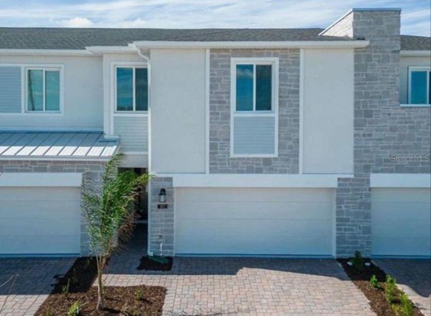 New Construction !! Beautiful Townhouse 4 Bedrooms 2.5 Bathrooms ready to move in !