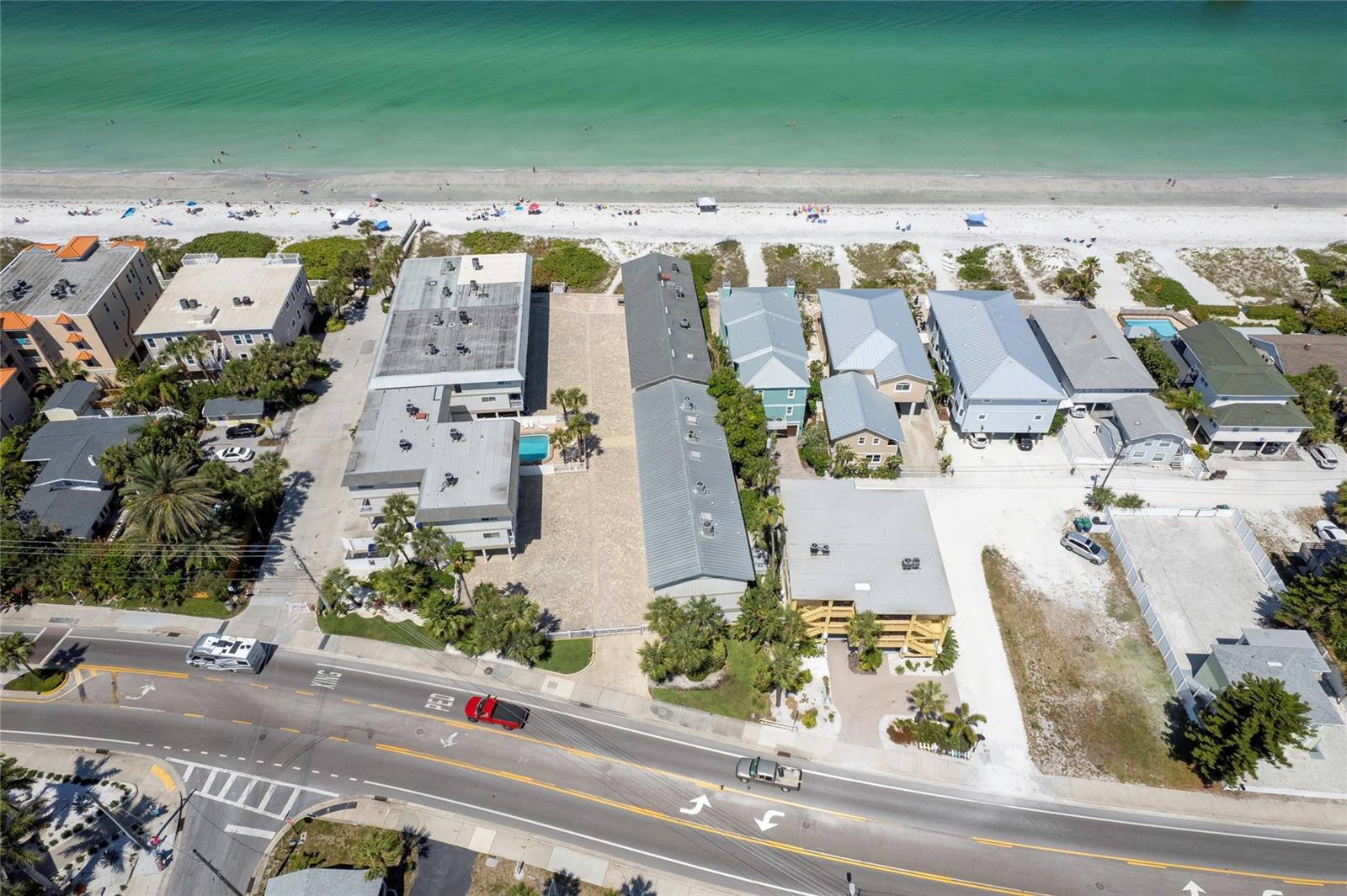 SANDPIPER SANDS CONDO - Residential