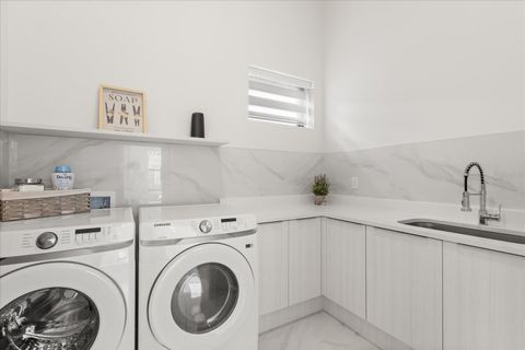 Tiny photo for 15600 Pendio Drive, Bella Collina, FL 34756 (MLS # G5105365)