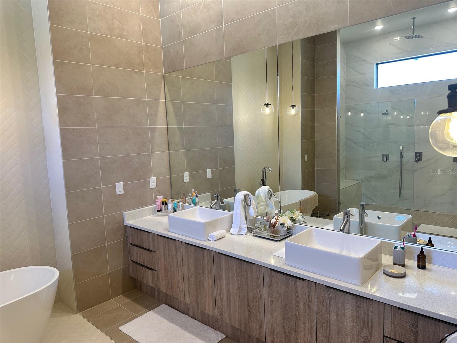 BELLA COLLINA SUB - Residential