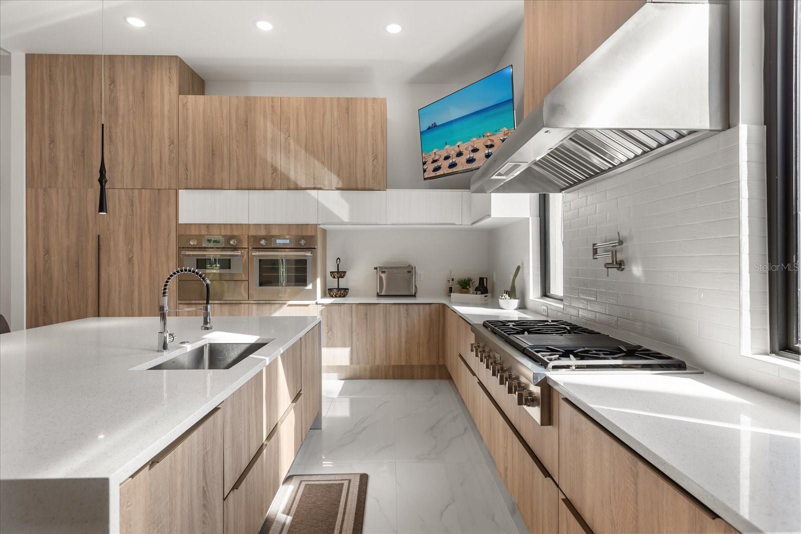 BELLA COLLINA SUB - Residential