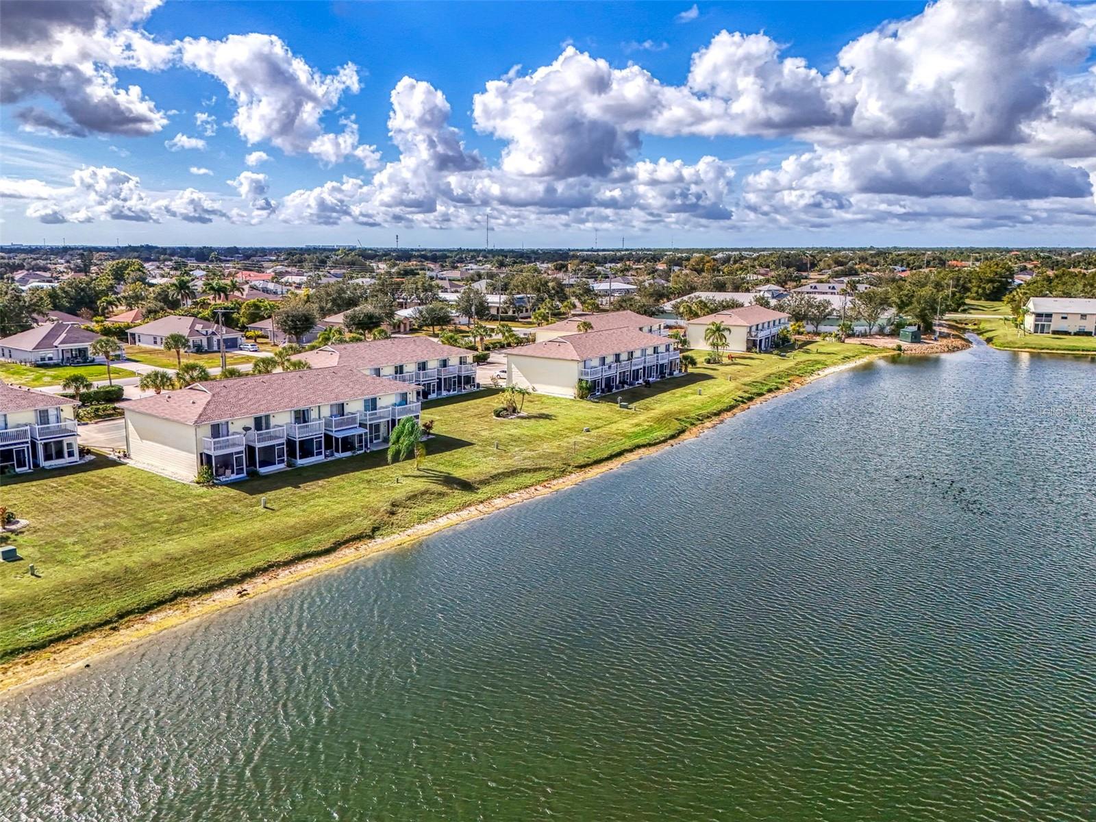 LAKE RIO TWNHMS - Residential