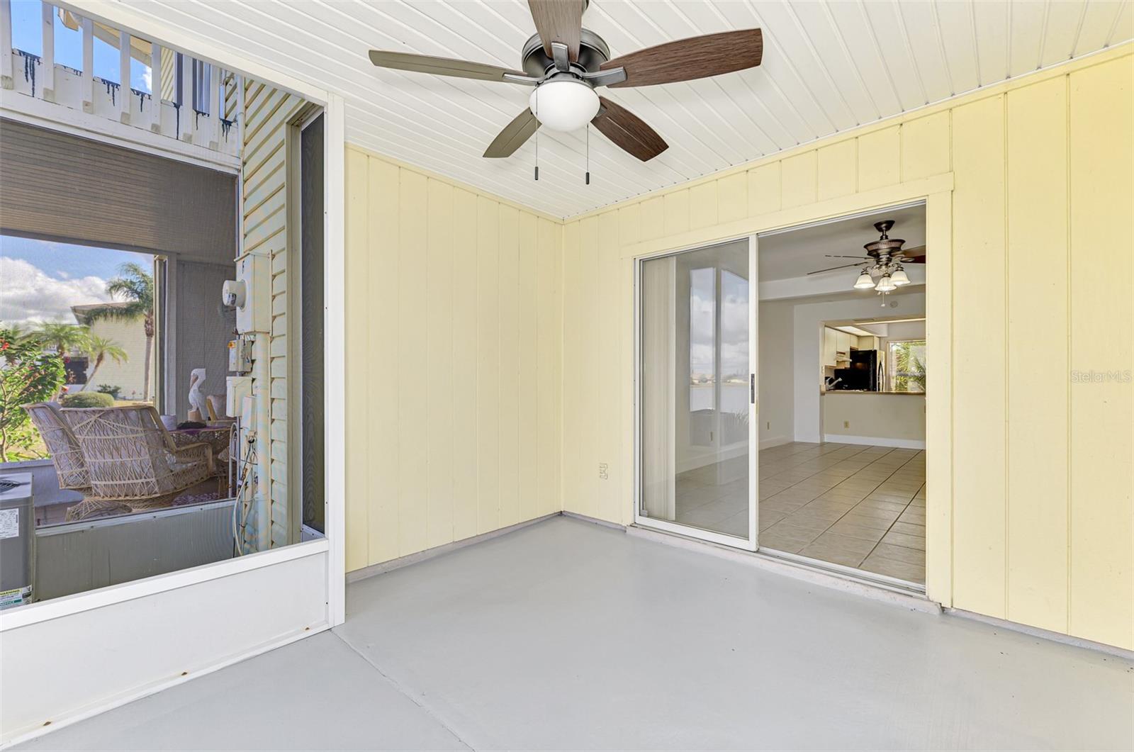 LAKE RIO TWNHMS - Residential