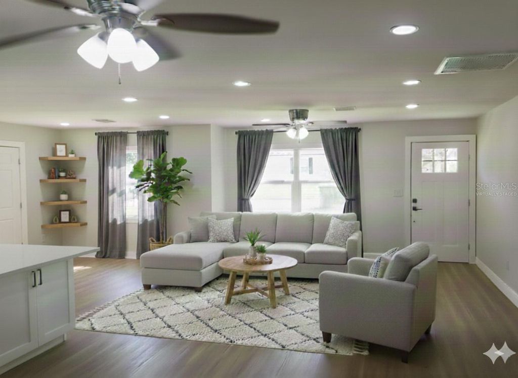 Photo of 820 Dove Ridge Drive, Lakeland, FL 33803 (MLS # TB8435314)