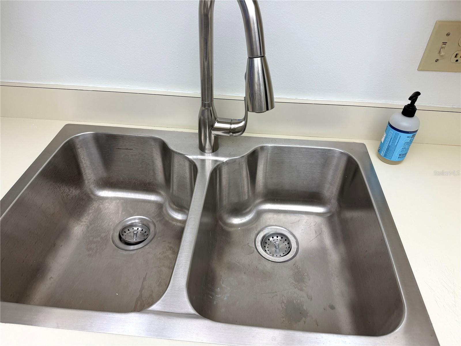 WOODPARK AT DESOTO SQUARE PH I - Residential