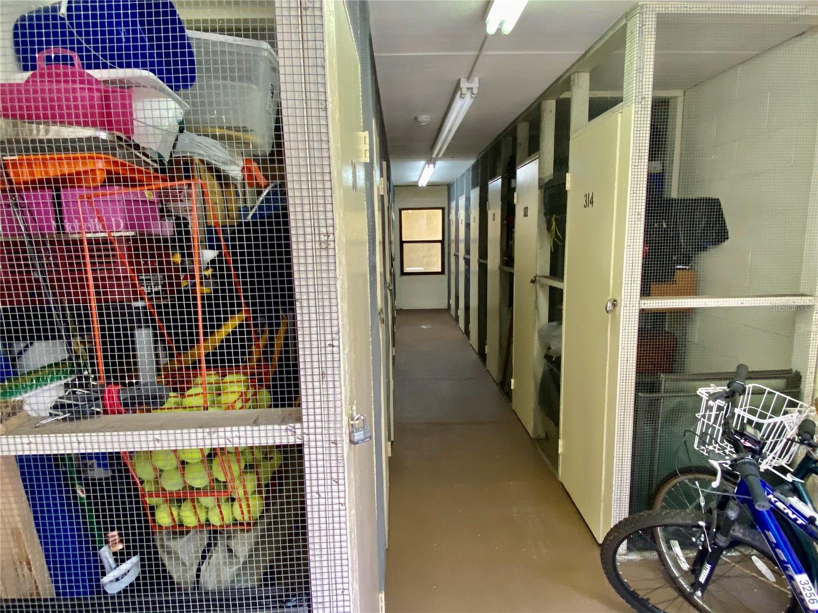 WOODPARK AT DESOTO SQUARE PH I - Residential