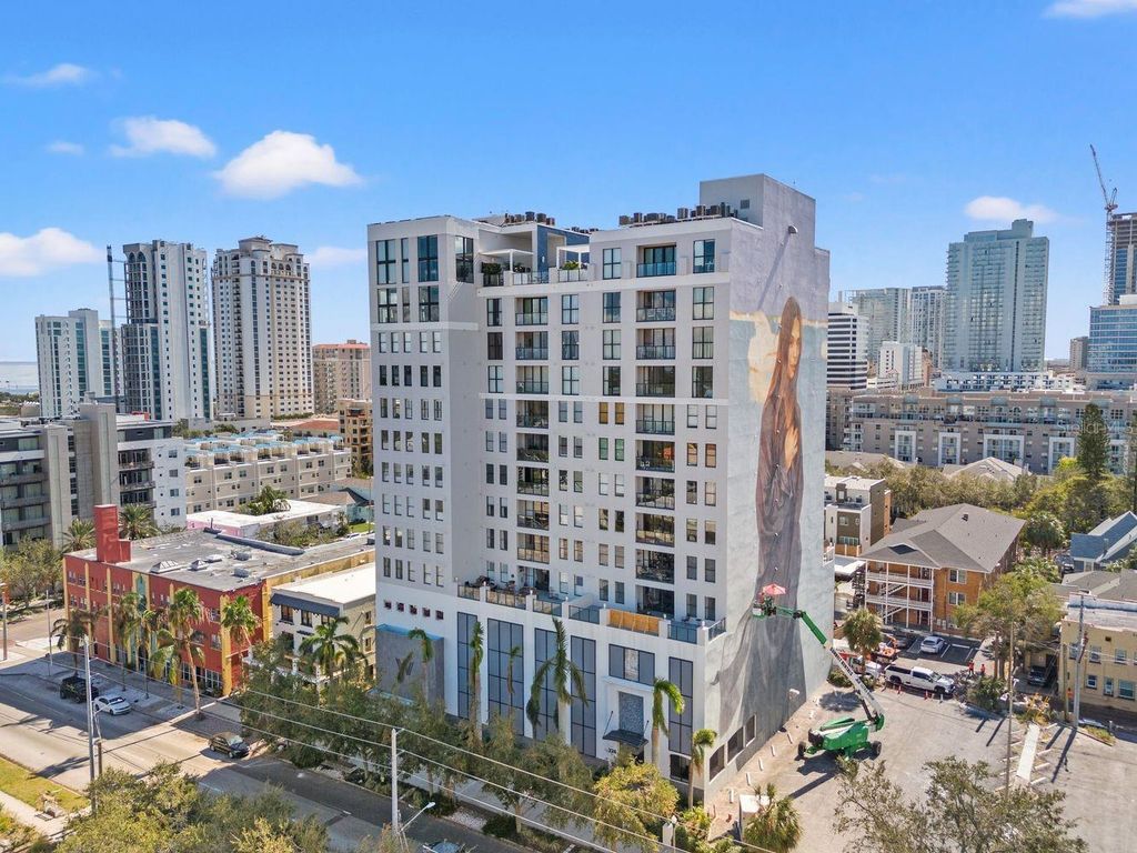 Photo of 226 5th Avenue N #603, St Petersburg, FL 33701 (MLS # TB8433378)