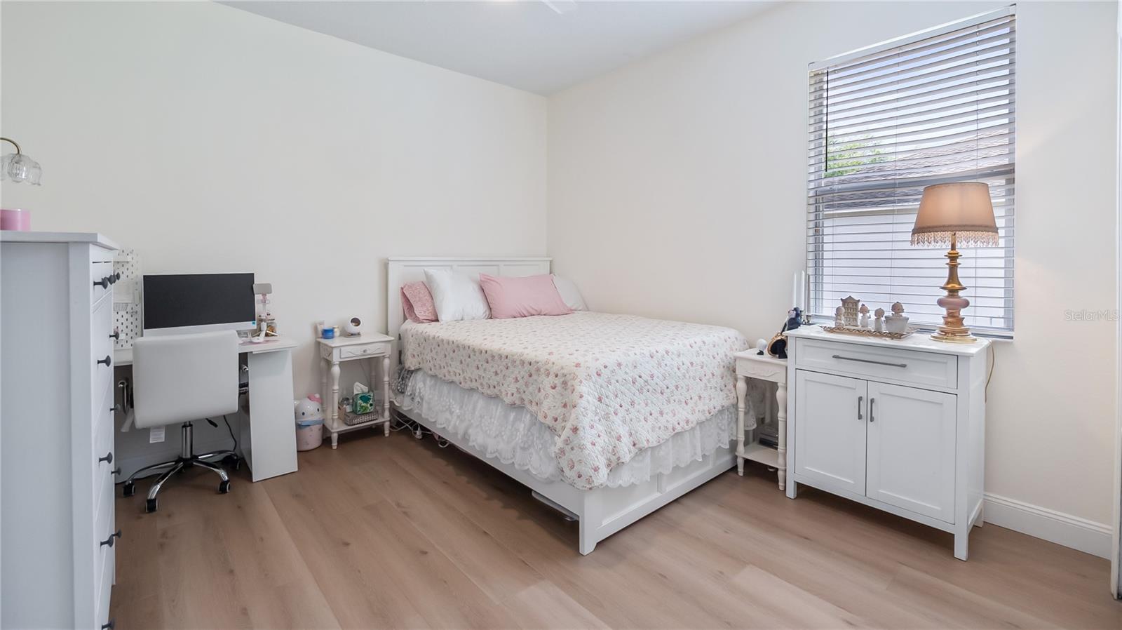 NOTTINGHAM AT LEGENDS - Residential