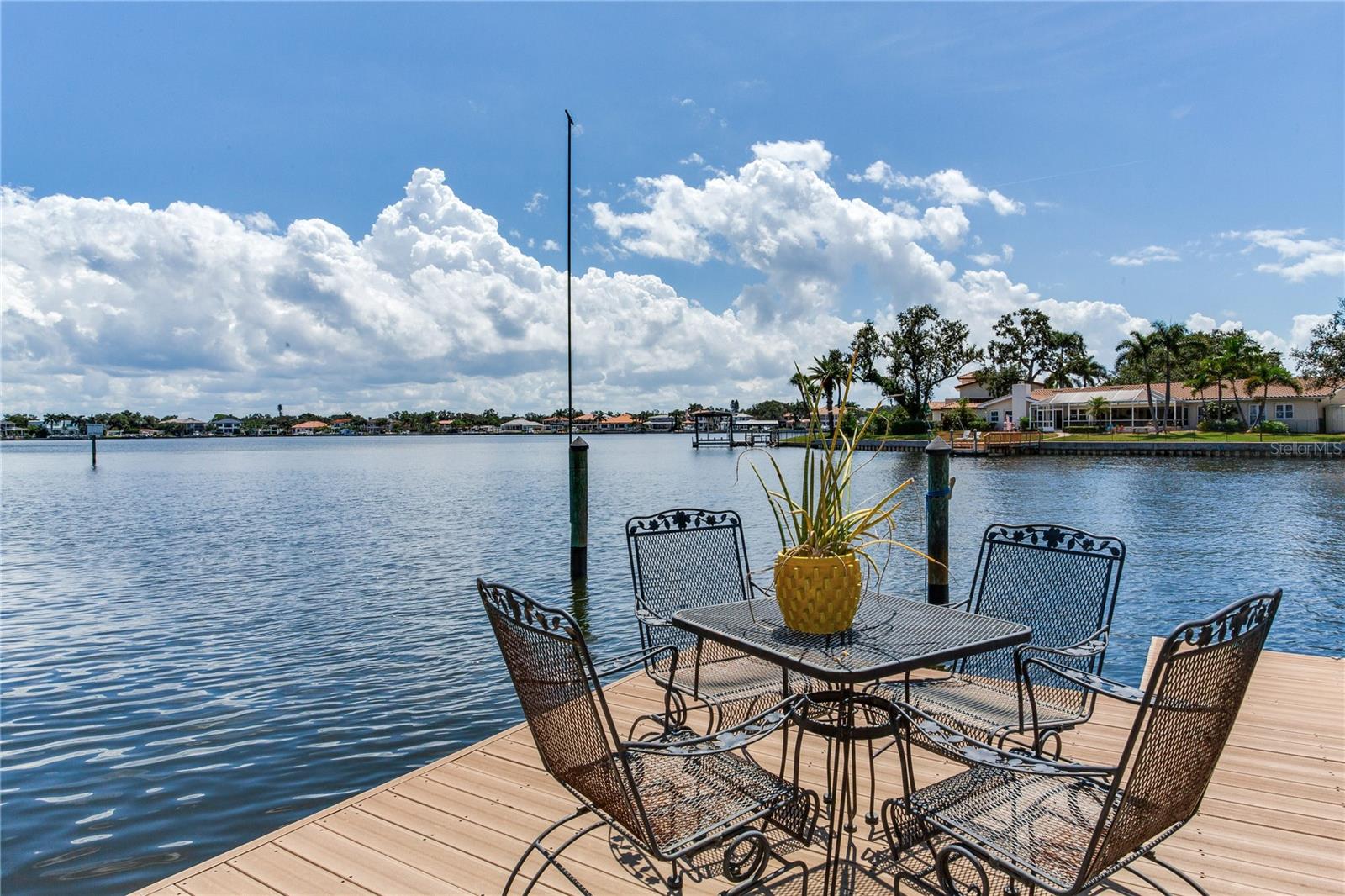 NORTH EAST PARK SHORES - Residential