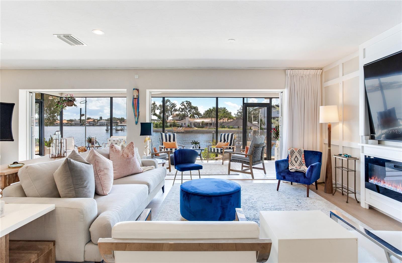 NORTH EAST PARK SHORES - Residential