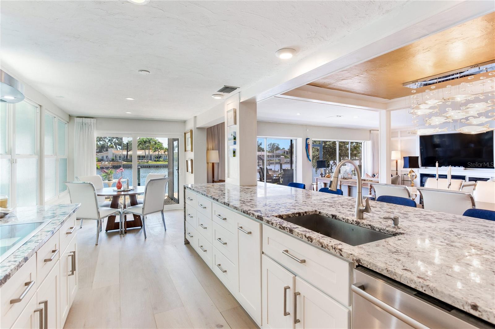 NORTH EAST PARK SHORES - Residential