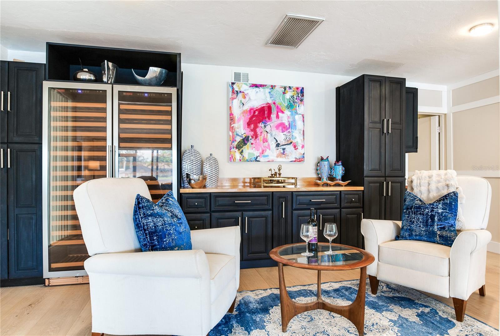 NORTH EAST PARK SHORES - Residential