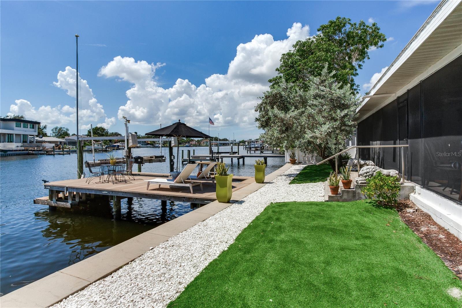NORTH EAST PARK SHORES - Residential