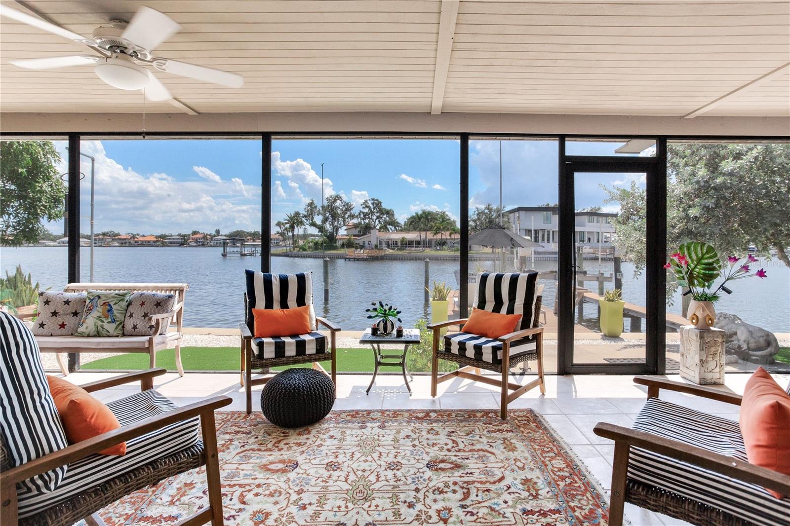 NORTH EAST PARK SHORES - Residential