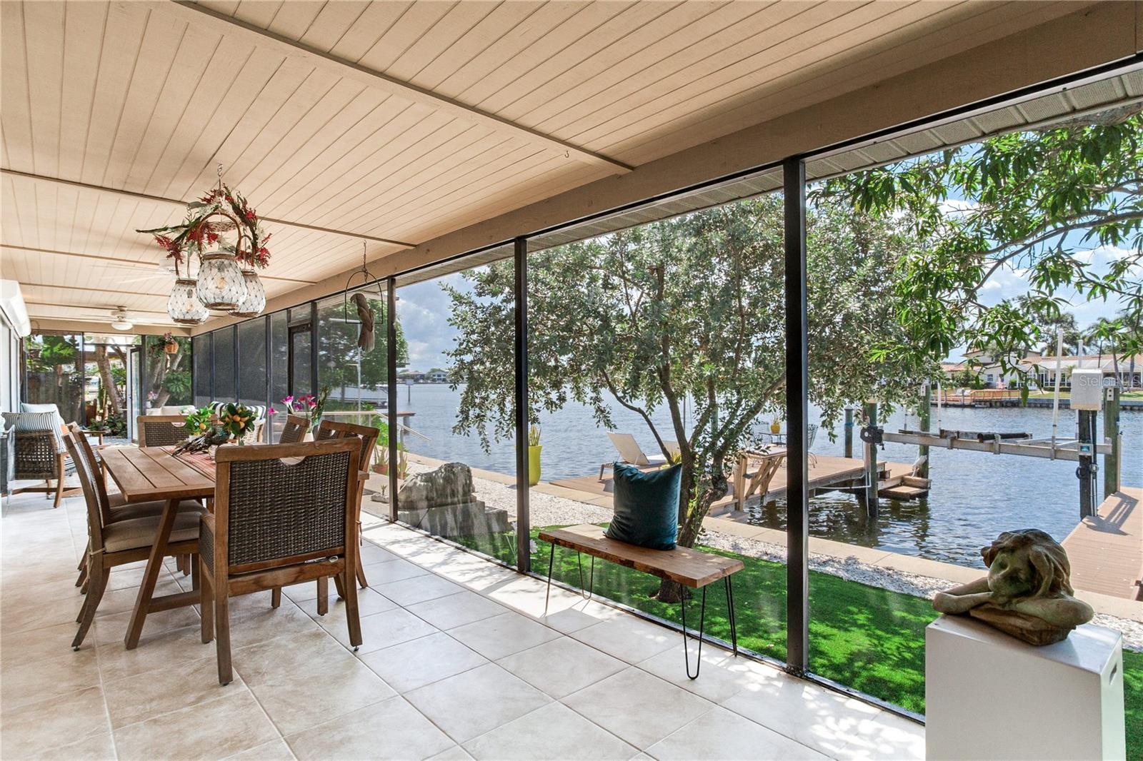 NORTH EAST PARK SHORES - Residential